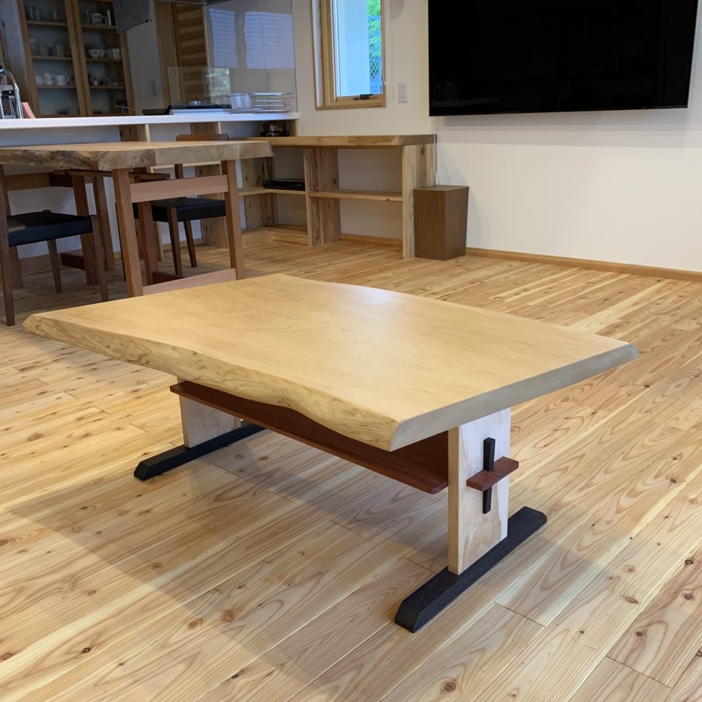 オレンジ系公式サイト 青森ヒバ 一枚板ダイニングテーブルになります センターテーブル 机/テーブルオレンジ系￥40,151-eur-artec.fr