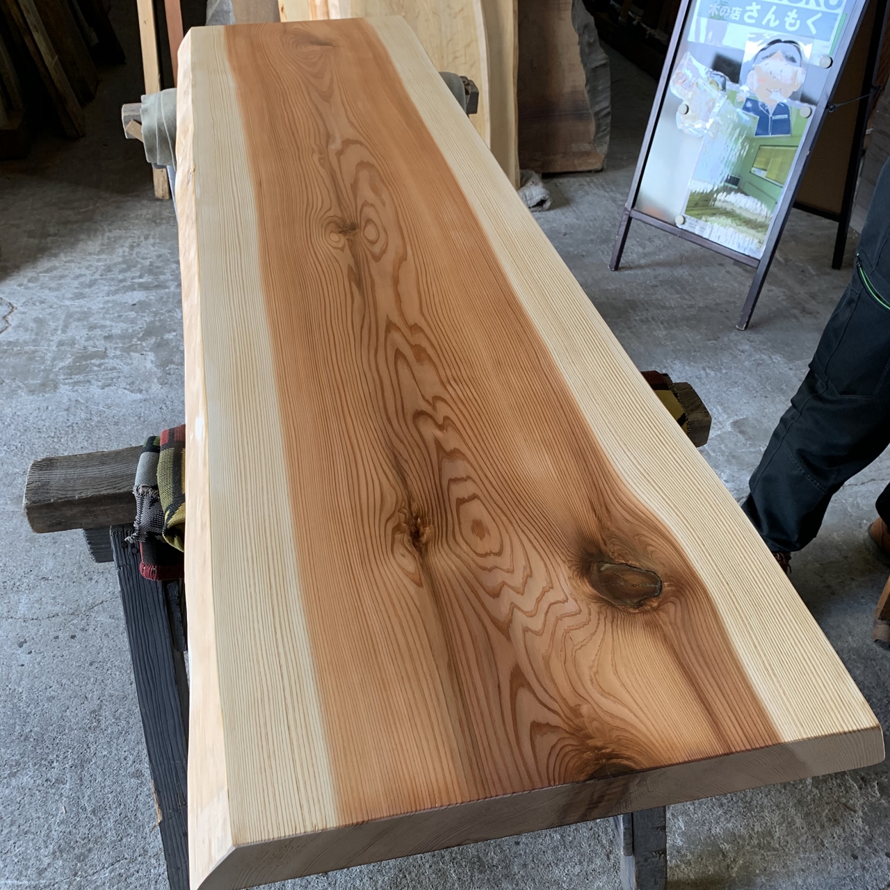 杉一枚板 2100×500×60㎜ | 無垢材・一枚板などの木材とオリジナル家具