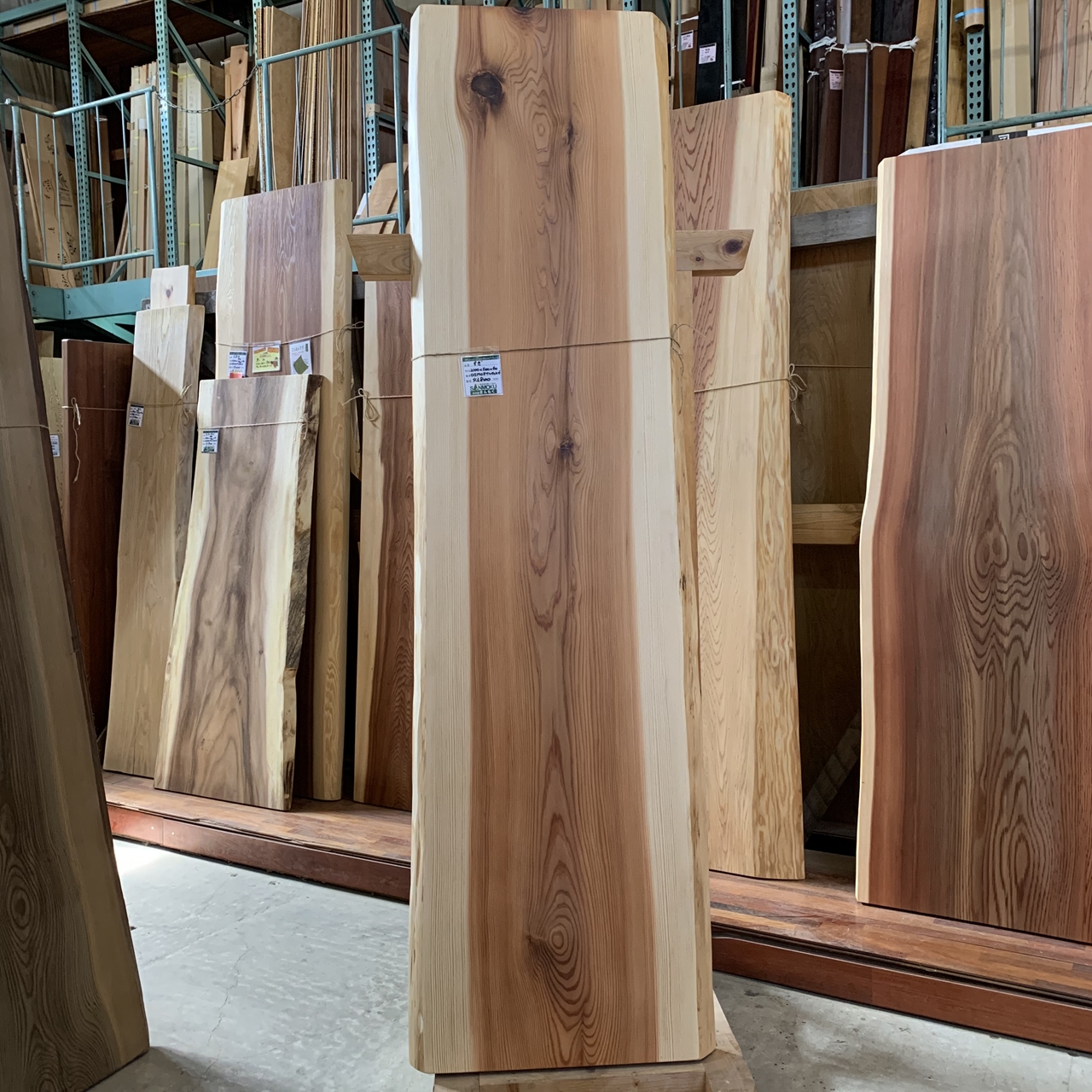 杉一枚板 2100×500×60㎜ | 無垢材・一枚板などの木材とオリジナル家具