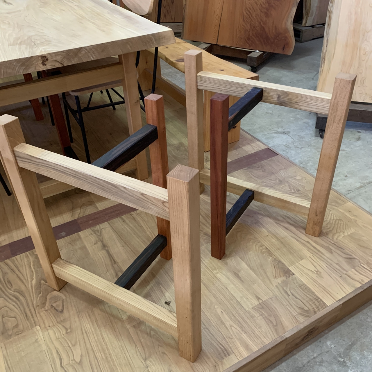 テーブルの脚 | 無垢材・一枚板などの木材とオリジナル家具｜木の店 