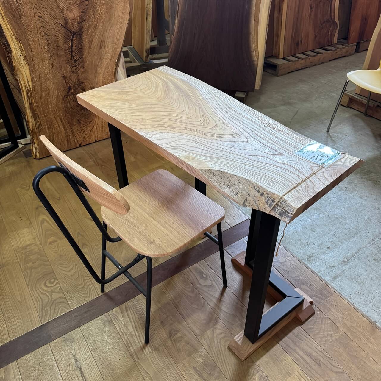 未完成を楽しむ一枚板「自分で仕上げる一枚板」という選択【お客様より】